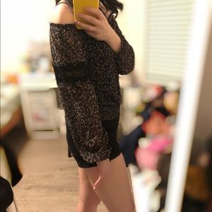 Dynamite Floral Off- The- Shoulder- Top.